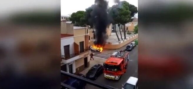 Un hombre acusado de incendiar el coche de su expareja muere atropellado horas después