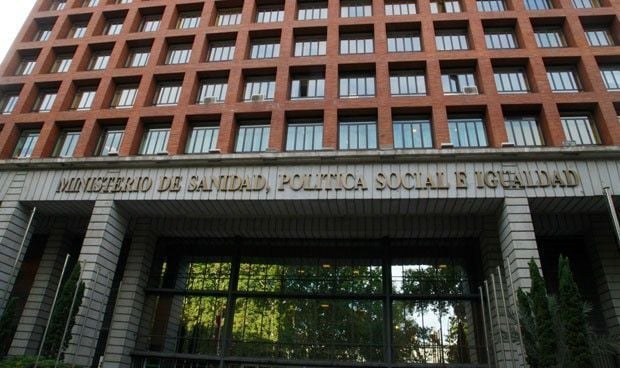 Desalojan el Ministerio de Sanidad por un aviso de bomba