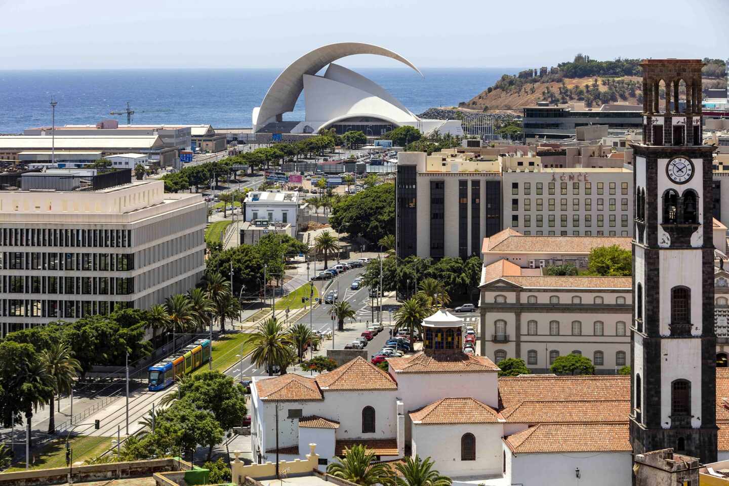 Un incidente en la subestación de Red Eléctrica es la causa del apagón de Tenerife