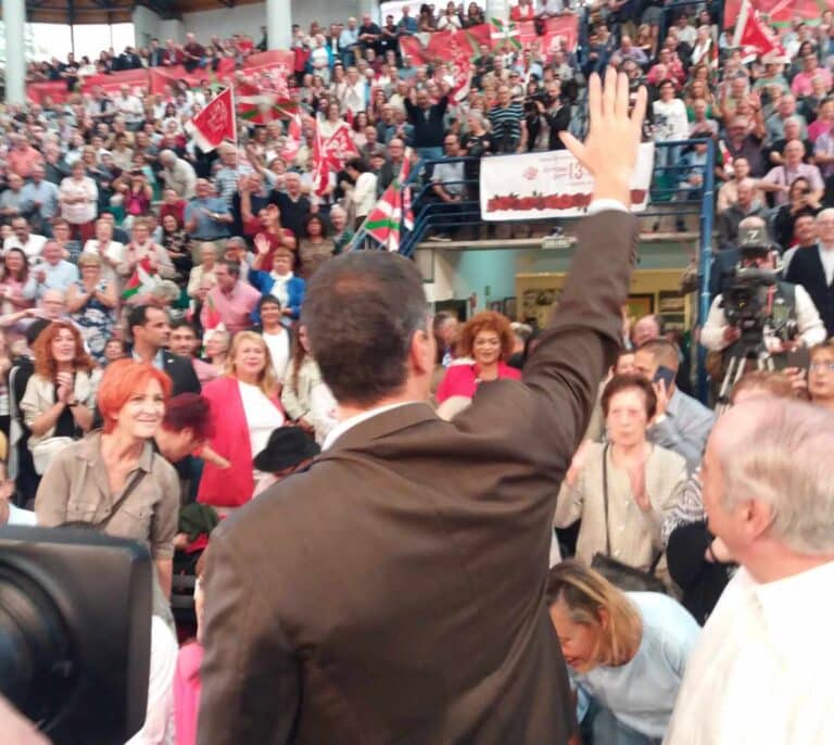 Sánchez ignora la petición de rectificación de Cs y le pide que deje gobernar a la lista mas votada