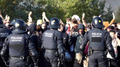 Los Mossos ven "posible" la invasión del Camp Nou por Tsunami en el clásico