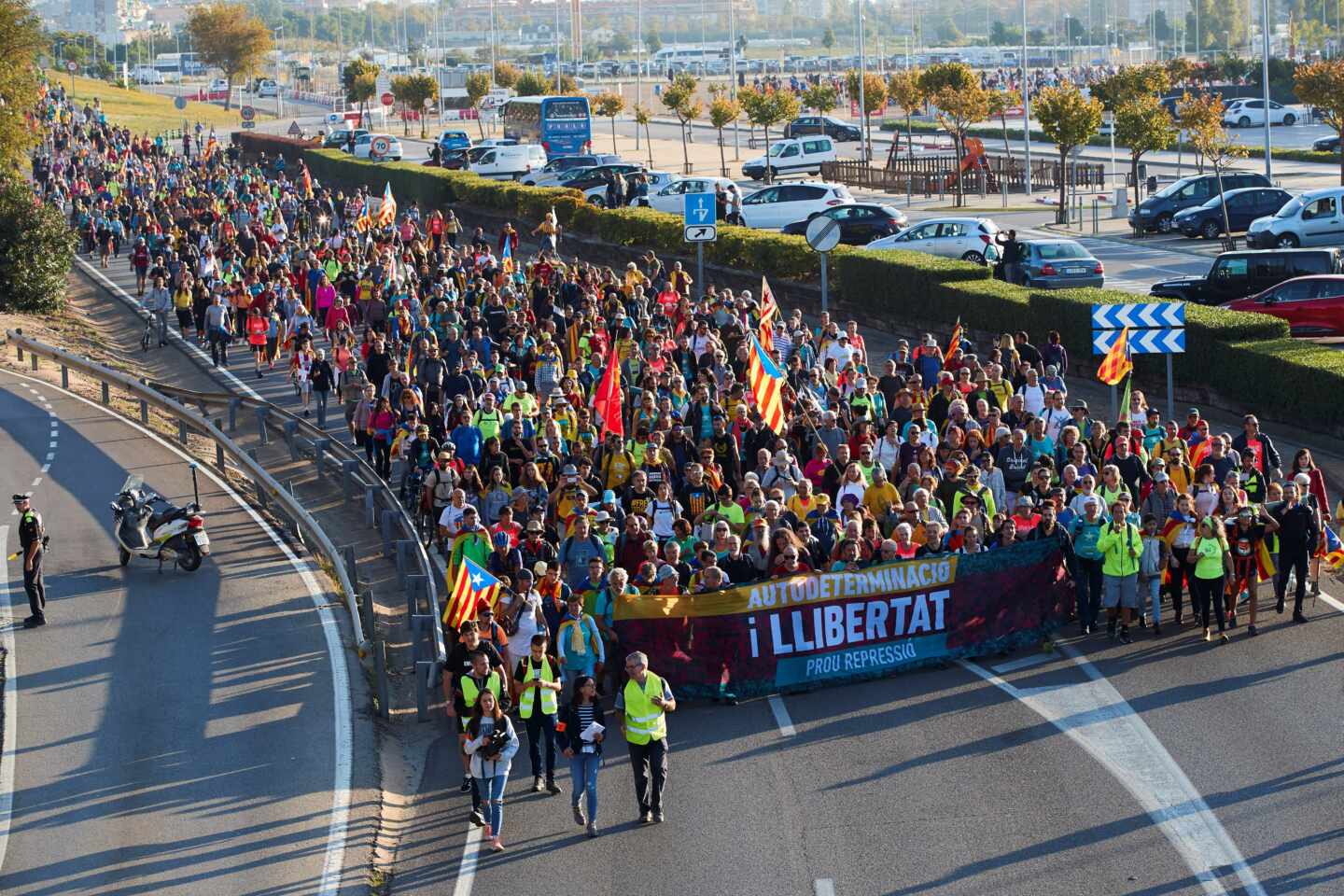 Seis carreteras cortadas en dirección a Barcelona por las 'Marchas por la Libertad'