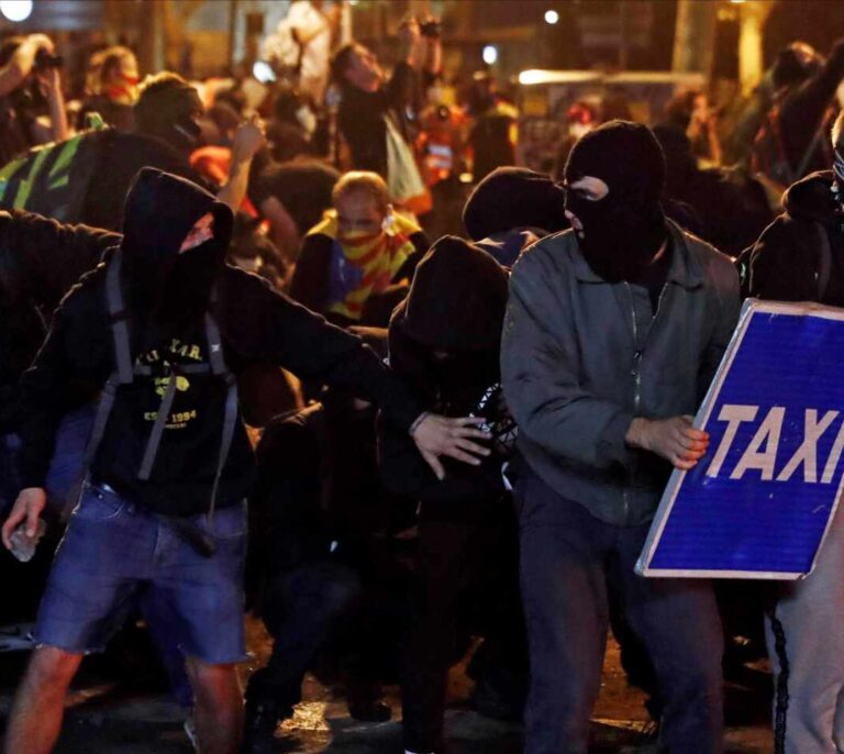 El 13 por ciento de los detenidos desde el lunes en Cataluña son extranjeros