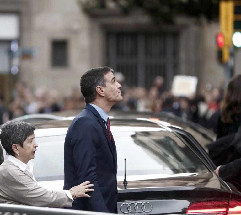 Tsunami Democràtic hace un llamamiento "urgente" para boicotear a Sánchez