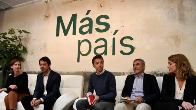Errejón: "La irresponsabilidad de Sánchez e Iglesias da una segunda oportunidad a Vox"