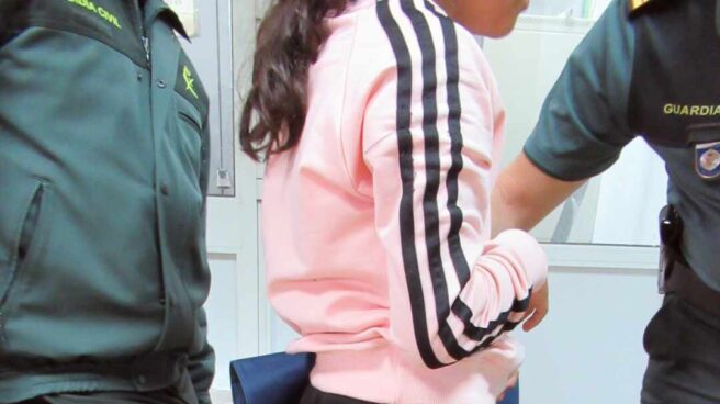 Detenido al intentar pasar a Melilla a una niña siria en carrito de la compra Detenido al intentar pasar a Melilla a una niña siria en carrito de la compra