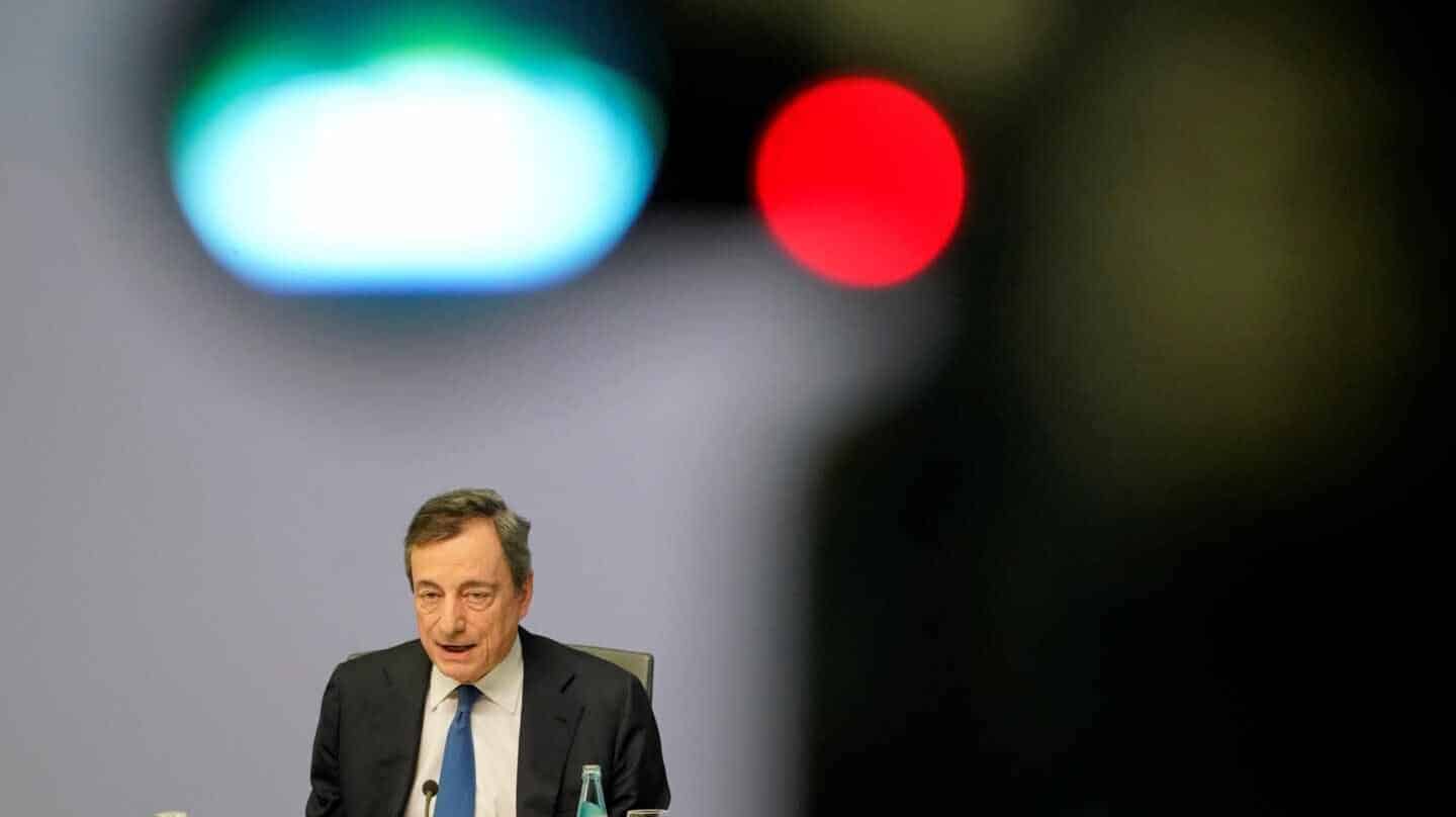 Termina la era Draghi al frente del BCE: "La incertidumbre sigue".