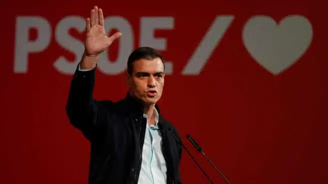Sánchez baraja cerrar la campaña electoral con un gran mitin en Barcelona
