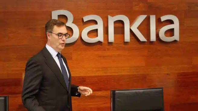 Bankia rehuye la polémica de los depósitos: "Lo razonable es no cobrar a particulares"