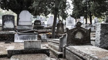 Cementerios desconocidos y con historia