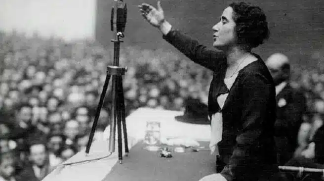 Clara Campoamor y otras tres mujeres que lucharon por la igualdad en España