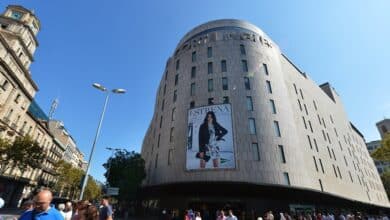 El Corte Inglés envía a Barcelona personal extra de seguridad para proteger sus tiendas