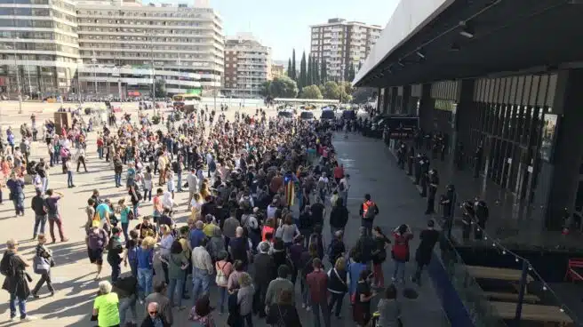 Radicales independentistas piden "bloquear" la estación de Sants en Barcelona