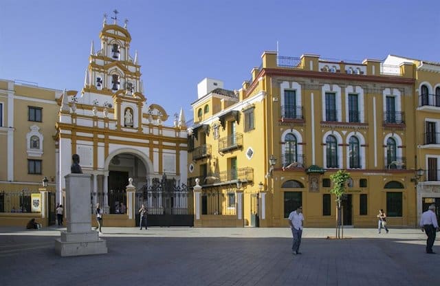 La Hermandad de la Macarena, dispuesta a exhumar a Queipo de Llano cuando se reglamente