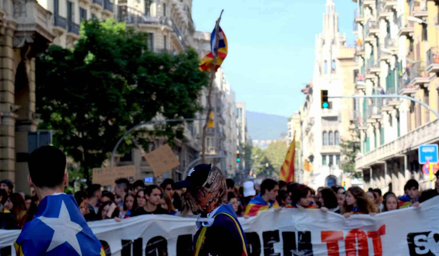 La UB cierra la Facultad de Derecho para evitar "enfrentamientos" entre estudiantes