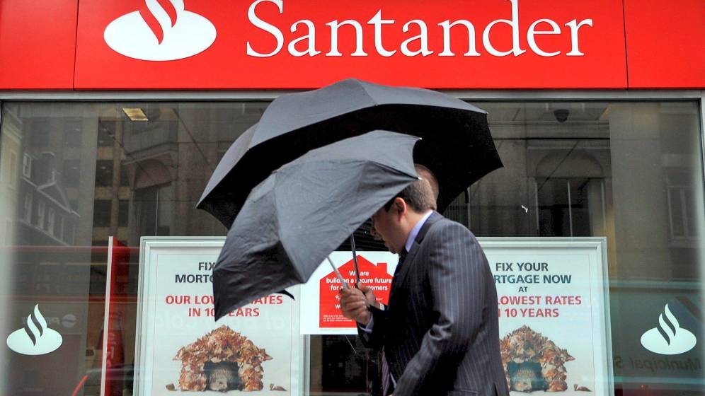 El miedo a los impagos disparará las provisiones de Santander, BBVA y CaixaBank