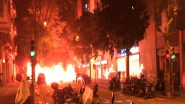 Los hoteleros alertan de que la violencia de "unos miles de imbéciles" ya provoca cancelaciones en Cataluña