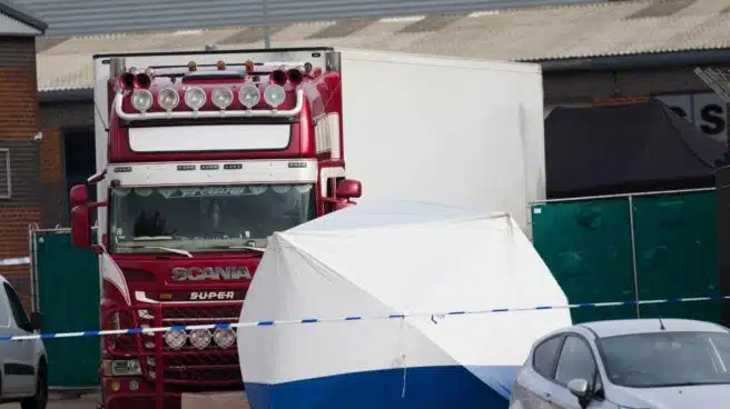 Los 39 cadáveres encontrados en un camión en el Reino Unido son chinos