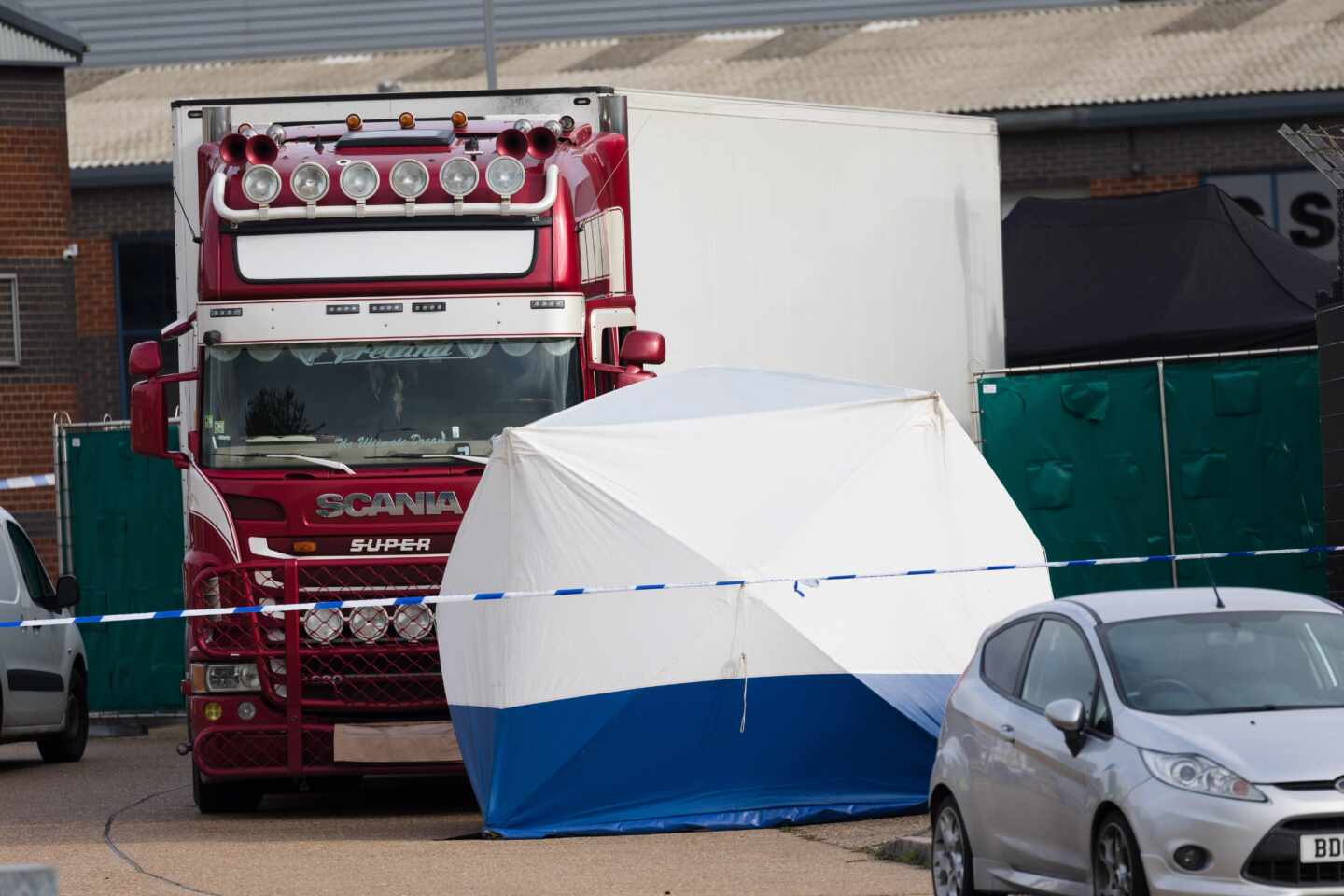 Los 39 cadáveres encontrados en un camión en el Reino Unido son chinos