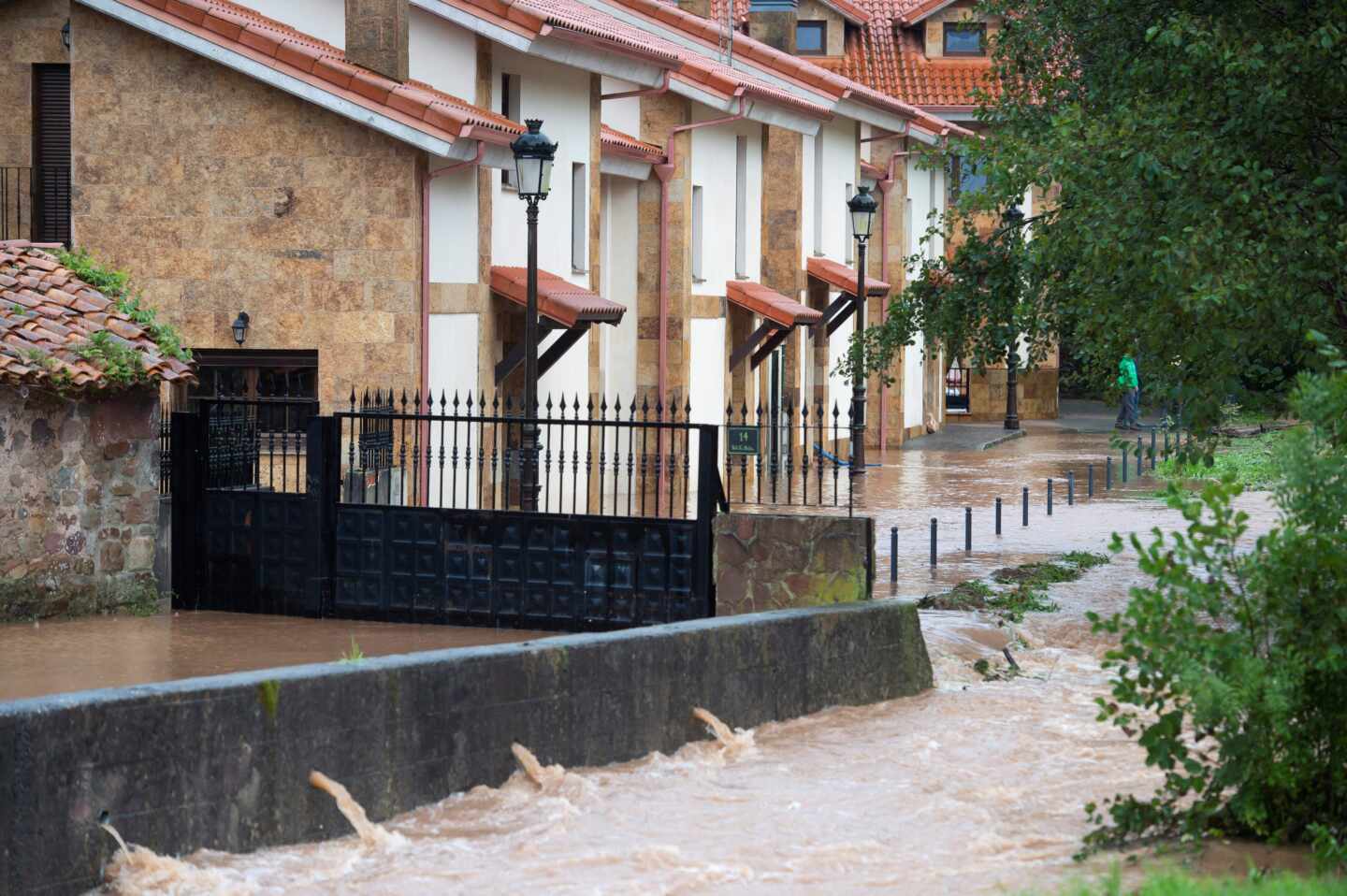 El temporal que ha golpeado a Cataluña y Baleares amenaza ahora al Cantábrico