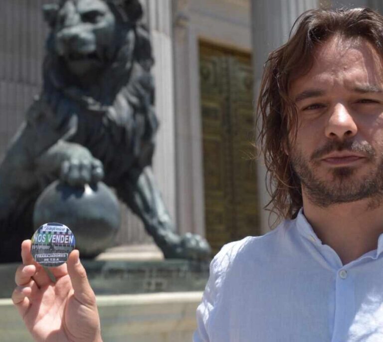 Una juez obliga a readmitir en Podemos a un diputado despedido por no ser afín a Iglesias