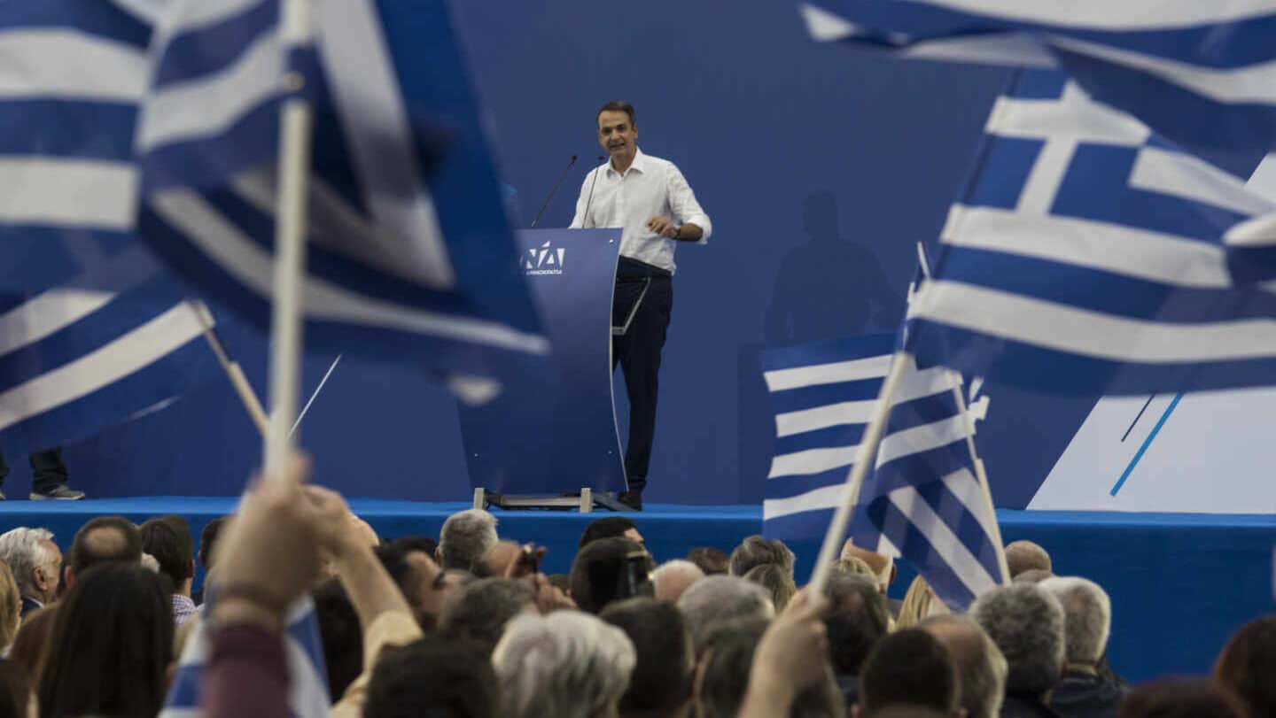 Grecia logra cobrar por su deuda por primera vez en la historia