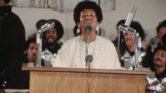Aretha Franklin, inédita y santa