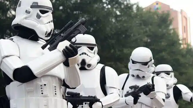Cita en Salamanca para los fans de Star Wars: desfile multitudinario de 'tropas'