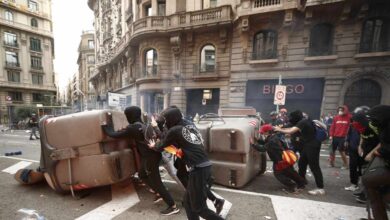 Los CDR vuelven a amenazar este sábado la sede de la Policía en Barcelona