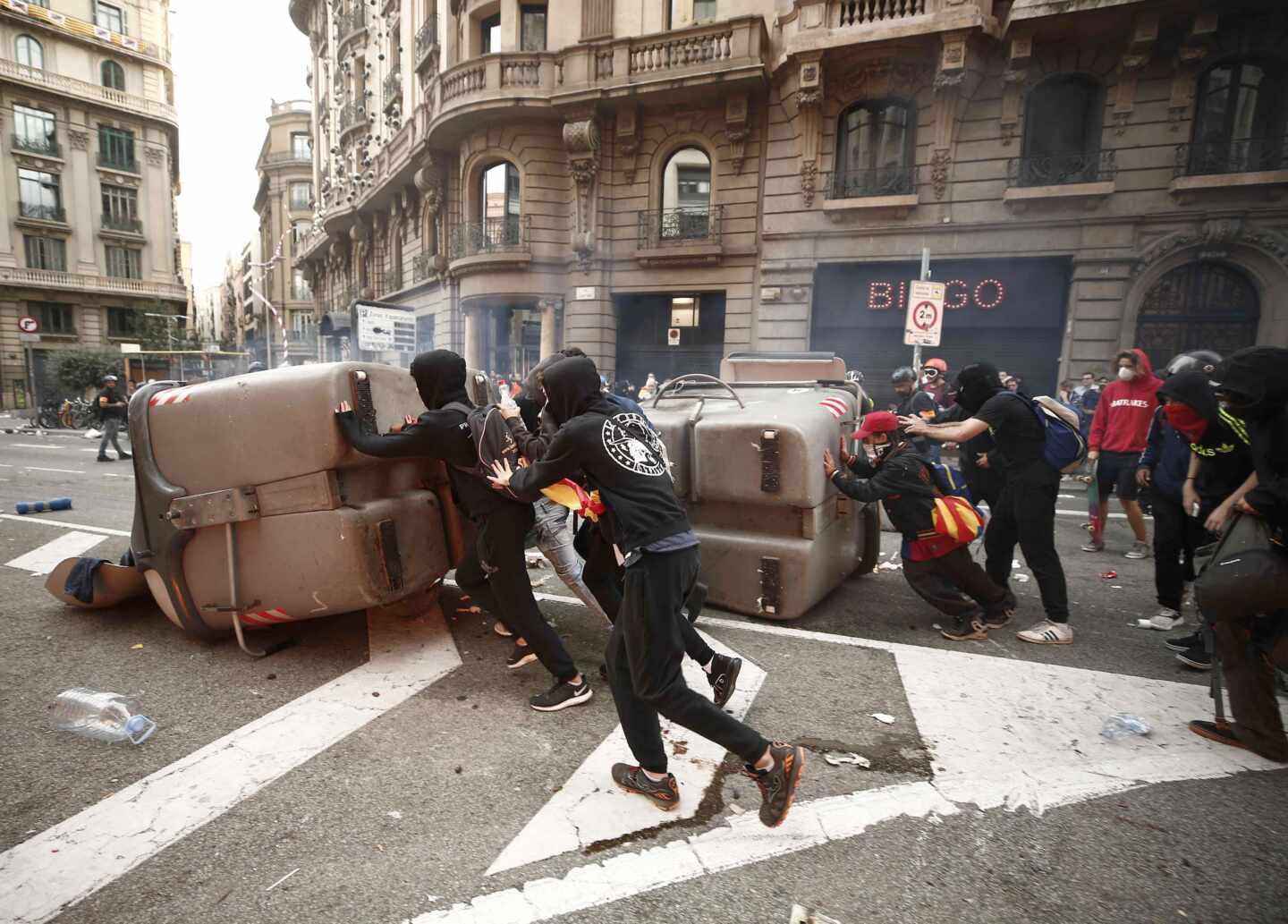 Los CDR vuelven a amenazar este sábado la sede de la Policía en Barcelona