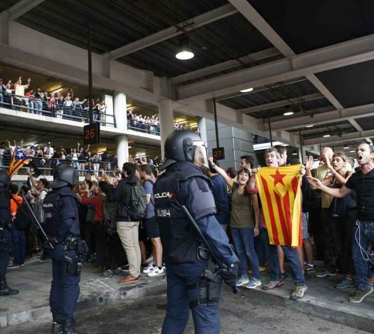 El Gobierno cifra en 7,3 millones los daños de los disturbios en Cataluña en transporte e infraestructuras