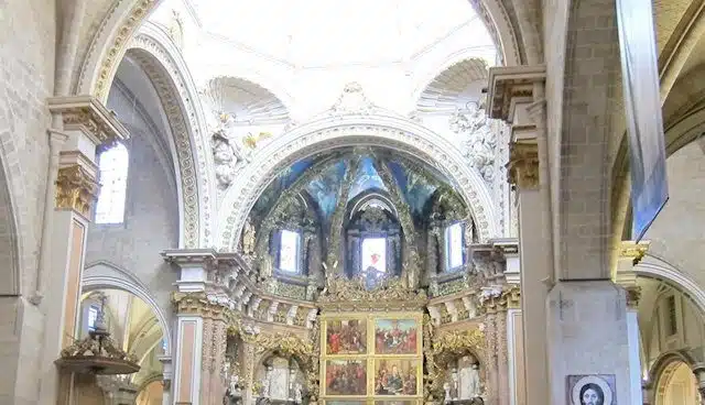 Muere un canónigo de la Catedral de Valencia en la celebración de una boda