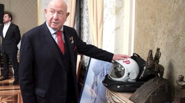 Muere Alexei Leonov, protagonista del primer paseo espacial en 1965