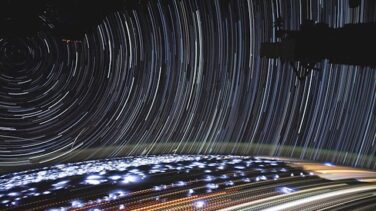 Senderos de estrellas desde la Estación Espacial