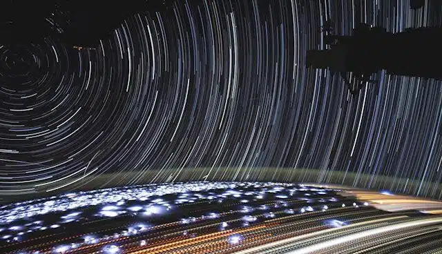 Senderos de estrellas desde la Estación Espacial