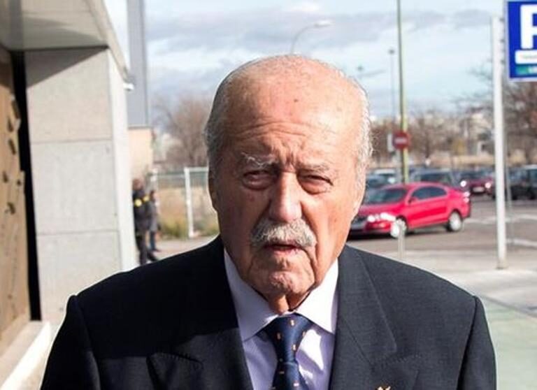 Tejero pide ayuda al Papa para frenar la exhumación de Franco: "Intentan destruir todo lo sagrado"