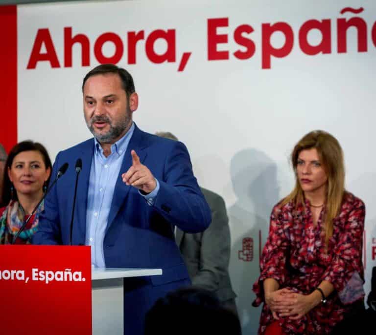 Ábalos culpa de la extrema violencia en Cataluña a "la gestión de Mariano Rajoy"