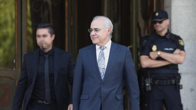 El juez Llarena sale del Supremo.