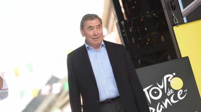 La leyenda del ciclismo Eddy Merckx, herido grave en un accidente en bicicleta