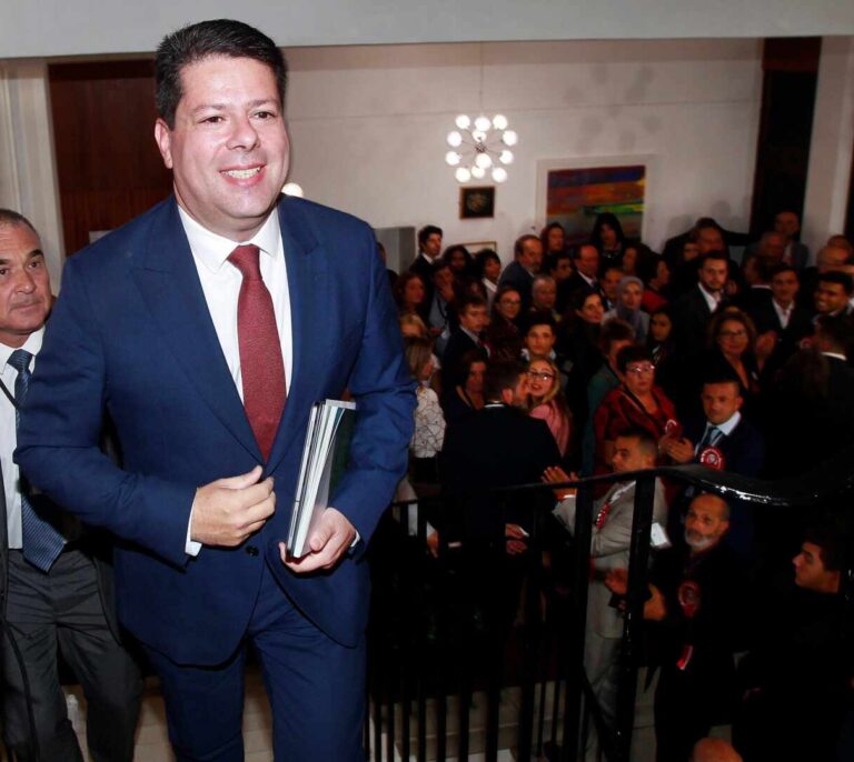 Fabian Picardo gana de nuevo en Gibraltar con su promesa de un Brexit seguro