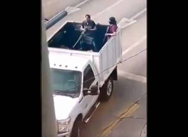 Pánico en Sinaloa: los sicarios invaden la ciudad tras la detención de un hijo de El Chapo Guzmán