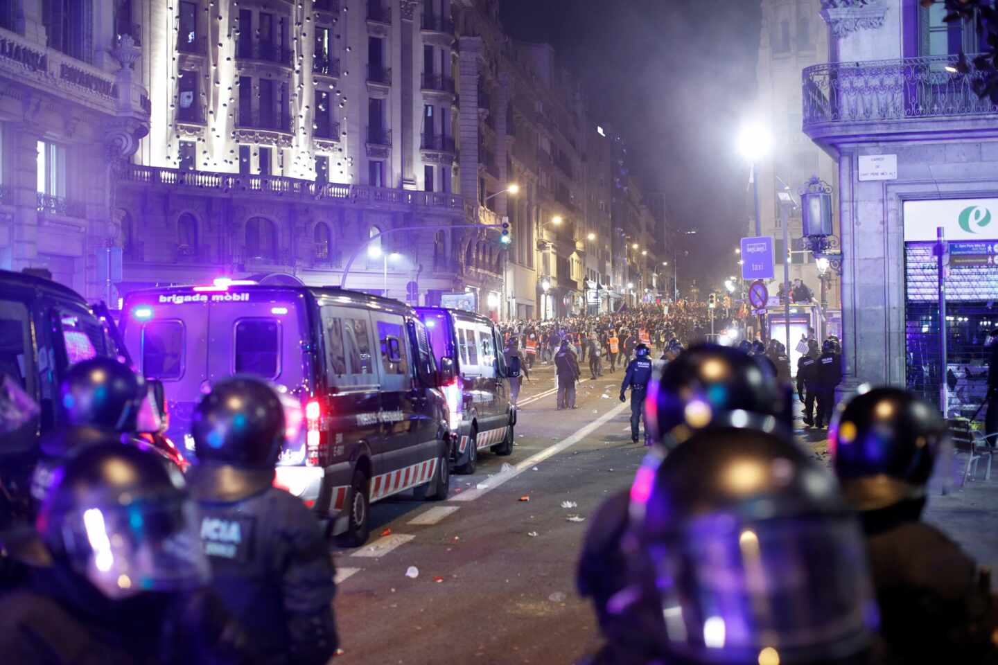 Los CDR devuelven los disturbios y las barricadas al centro de Barcelona