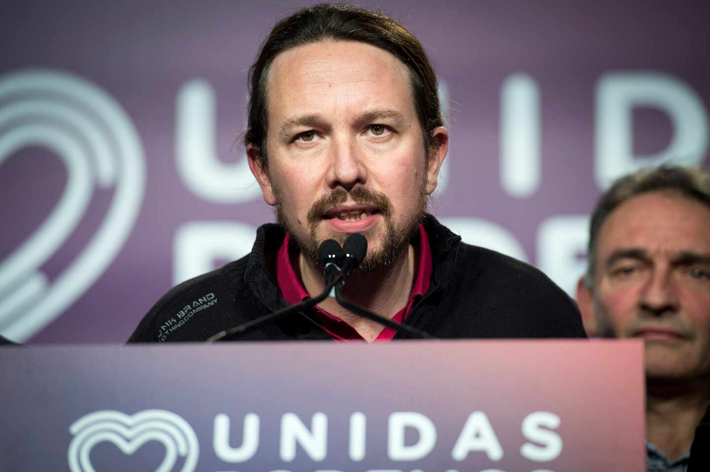 Pablo Iglesias: "La investidura no está resuelta. Hace falta mucha mano izquierda"