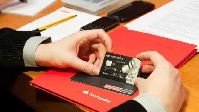 Santander bonificará compras con tarjeta de crédito por el 'Black Friday'