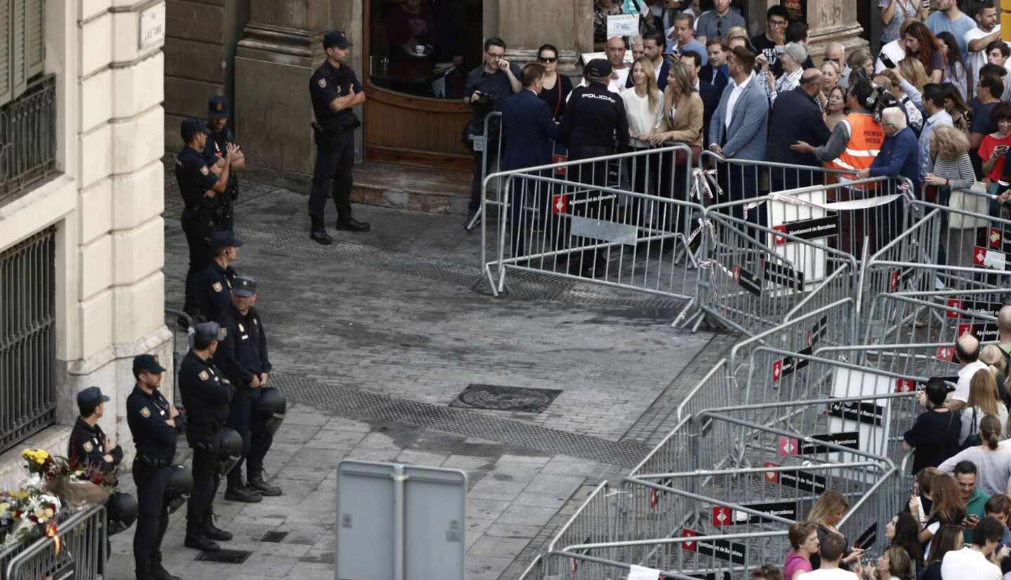 “Cesión al chantaje independentista”: policías critican que se anule el refuerzo de antidisturbios en Cataluña
