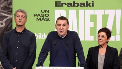 Otegi: "¿Alguien piensa que me parece bien que llamen asesina a Idoia Mendia? No".