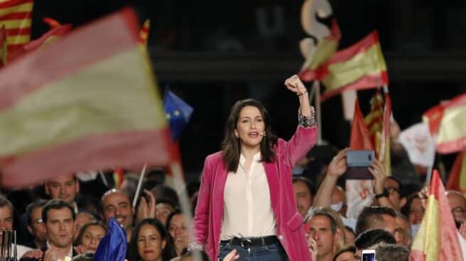 La dirigente de Ciudadanos, Inés Arrimadas, durante el acto de cierre de campaña del partido.