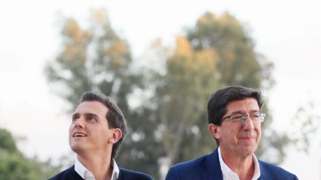 El ex presidente de Ciudadanos, Albert Rivera., junto al vicepresidente de la Junta de Andalucía, Juan Marín.