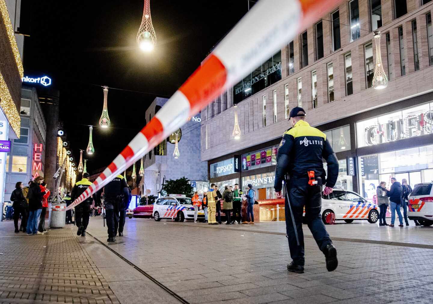 Tres heridos en un ataque con cuchillo en el centro de La Haya (Holanda)
