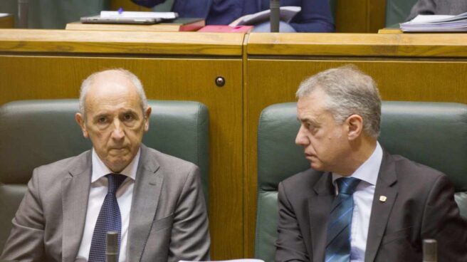 El lehendakari Iñigo Urkullu junto al consejero de Autogobierno, Josu Erkoreka El lehendakari Iñigo Urkullu junto al consejero de Autogobierno, Josu Erkoreka